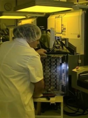 其他光源介紹-黑光熒光燈、紫外驗(yàn)鈔機(jī)、印刷電路用熒光燈、水下燈泡